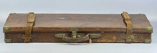COGSWELL & HARRISON BRASS CORNERED OAK & LEATHER DOUBLE SHOTGUN CASE, fitted interior with
