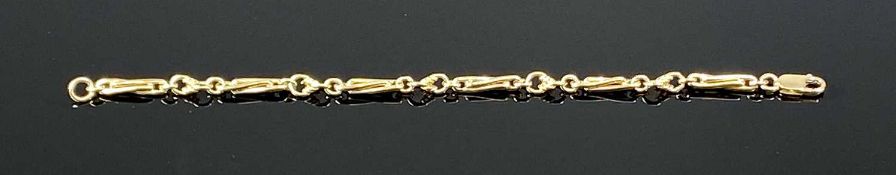 9CT GOLD FIGARO BRACELET with lobster claw clasp, 19.5cms (l), 13g Provenance: private collection