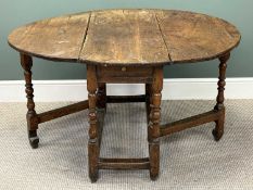 18TH CENTURY OAK DROP-LEAF GATELEG TABLE, on turned and block supports, with end drawer, 69 (h) x