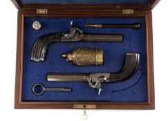 GUN CLUB HOUSE: 19TH CENTURY CASED PAIR OF FRENCH PERCUSSION CAP POCKET PISTOLS, c. 1850, engraved