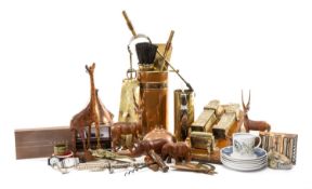 ASSORTED COLLECTABLES, including copper and brassware, Ketchum's spring balance scale 'Cow testing