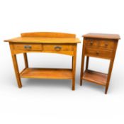 CONTEMPORARY SIDE TABLE with raised back, two frieze drawers, and square supports united to an