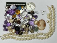 LOOSE PRECIOUS & SEMI-PRECIOUS STONES, including possible diamonds Provenance: private collection