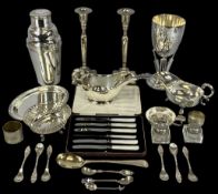 ASSORTED PLATED WARE, including cricket trophy, dated 1913, 1½ pint cocktail shaker, pair of