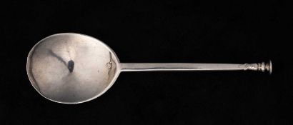 COMMONWEALTH SILVER SEAL TOP SPOON, probably Jeremy Johnson, London 1655, 15.7cms (h), 1.3ozt