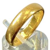 22CT GOLD WEDDING BAND, size Q, 5.8g Provenance: deceased estate Conwy