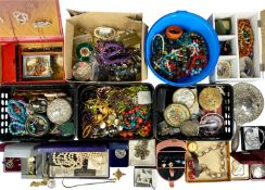 LARGE ASSORTMENT OF COSTUME JEWELLERY & WRISTWATCHES Provenance: private collection Ynys Môn