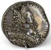 16TH CENTURY STYLE WHITE METAL PORTRAIT BROOCH, Queen Elisabeth of Valois, 60mms (diam.) Provenance:
