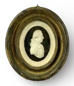 MANNER OF JAMES TASSIE (1735-1799) 18th Century plaster relief - half-profile of a gentleman, in