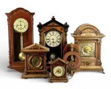 ASSORTED CLOCKS, including three Edwardian oak-cased mantel clocks; walnut and ebonised mantel clock