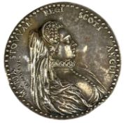 16TH CENTURY STYLE WHITE METAL PORTRAIT BROOCH, Mary Queen of Scots after a design by Jacopo