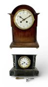 EDWARDIAN MAHOGANY-CASED DOME-TOP MANTEL CLOCK, satinwood strung and with turned side columns, on