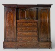 LARGE 19TH CENTURY MAHOGANY COMPACTUM, moulded cornice above 'fluted' frieze decoration, two outer