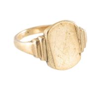 GENT'S 9CT GOLD SIGNET RING, uninscribed, Birmingham 1964, size S/T, 4.5g Provenance: private