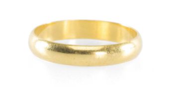 18CT GOLD WEDDING RING, size V, 3.96g Provenance: private collection Cheshire