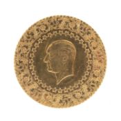 TURKEY, 500 KURUSH GOLD COIN, 1971, 0.917, 44mm (diam.), 35g Provenance: deceased estate Gwynedd