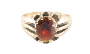 9CT GOLD & GARNET SIGNET RING, Birmingham 1953, size O, 3.8g Provenance: private collection