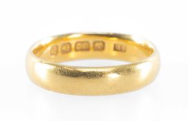 22CT GOLD WEDDING RING, fully hallmarked, size P, 5.34g Provenance: private collection Cheshire