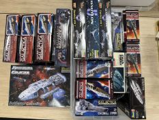 SCI-FI SPACESHIP MODEL KITS from Battlestar Galactica and Babylon 5, assorted makes, all boxed, five