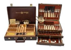 OAK CANTEEN OF SILVER-PLATED CUTLERY for six place settings, knives with celluloid handles; Solingen