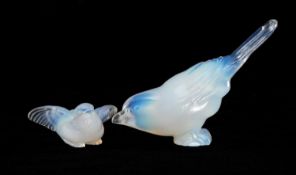 SABINO OPALESCENT GLASS BIRD FIGURES, finch, 9cms (h), and a fledgling, 3cms (h) Provenance: private