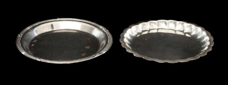TWO ELIZABETH II CIRCULAR SILVER PIN TRAYS, Sheffield 1992, 9cms (diam.) and Birmingham 1989,