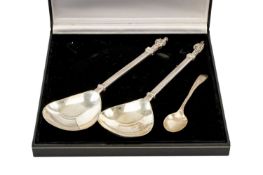PAIR OF SILVER APOSTLE SPOONS, Barker Bros, Chester 1915, 20.5cms (l); and sterling silver