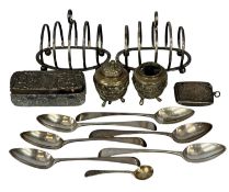 SILVER / WHITE METAL, pair of four-division toast racks, six Georgian teaspoons, vesta case, pair of