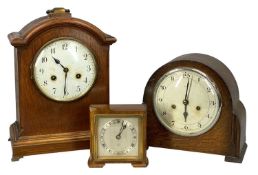 THREE MANTEL CLOCKS, Elliott walnut-cased mantel clock, silvered dial, 13cms (h); Edwardian oak-