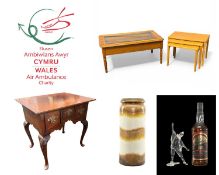 CHARITY LOT: QUALITY REPRODUCTION OAK LOWBOY in the Georgian style, 71 (h) x 69 (w) x 56cms (d)