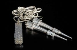 SILVER / WHITE METAL JEWELLERY, Elizabeth II silver ingot pendant, 3.5cms (l), on silver box-link