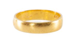 22CT GOLD WEDDING BAND, size O/P, 4.6g Provenance: private collection Cheshire