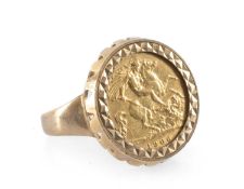 EDWARD VII GOLD HALF SOVEREIGN, 1906, in 9ct gold ring mount, 9.8g Provenance: private collection