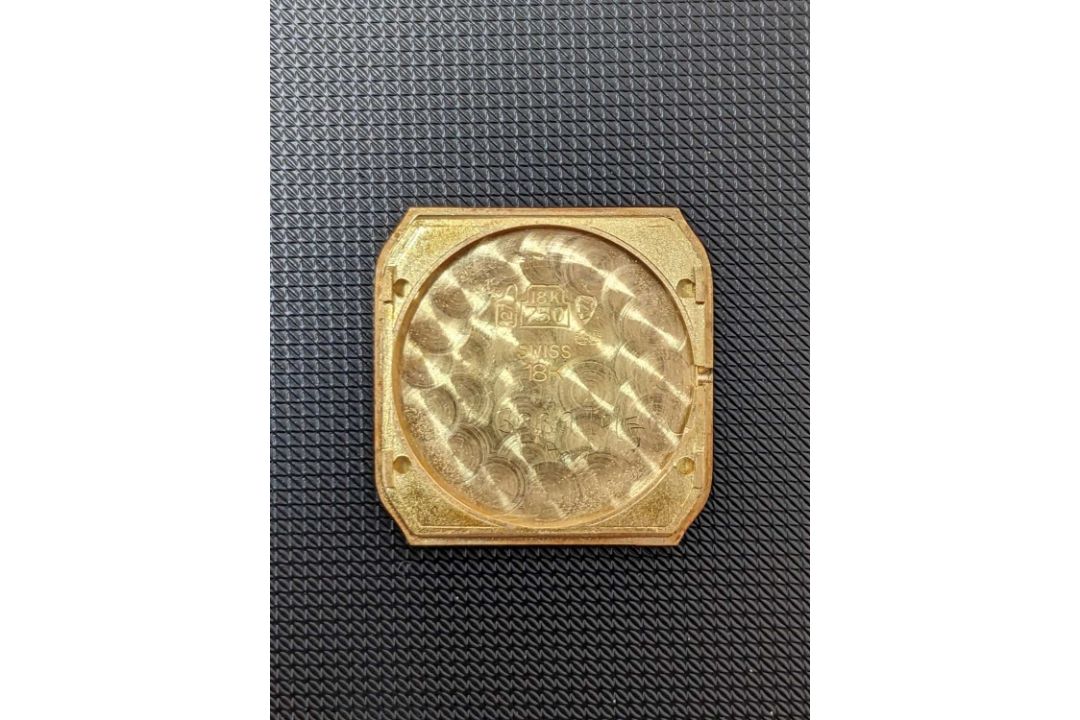RARE LADIES' 18CT GOLD CARTIER SANTOS DUMONT WRISTWATCH, c. 1990, Ref. 9606, Cal.21 17J manual- - Image 5 of 15