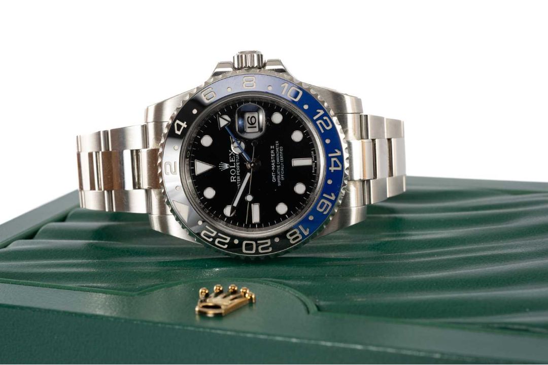 ROLEX STAINLESS STEEL GMT-MASTER II 'BATMAN' BRACELET WATCH, Ref. 116710BLNR, Cal 3186 31J automatic - Image 2 of 2
