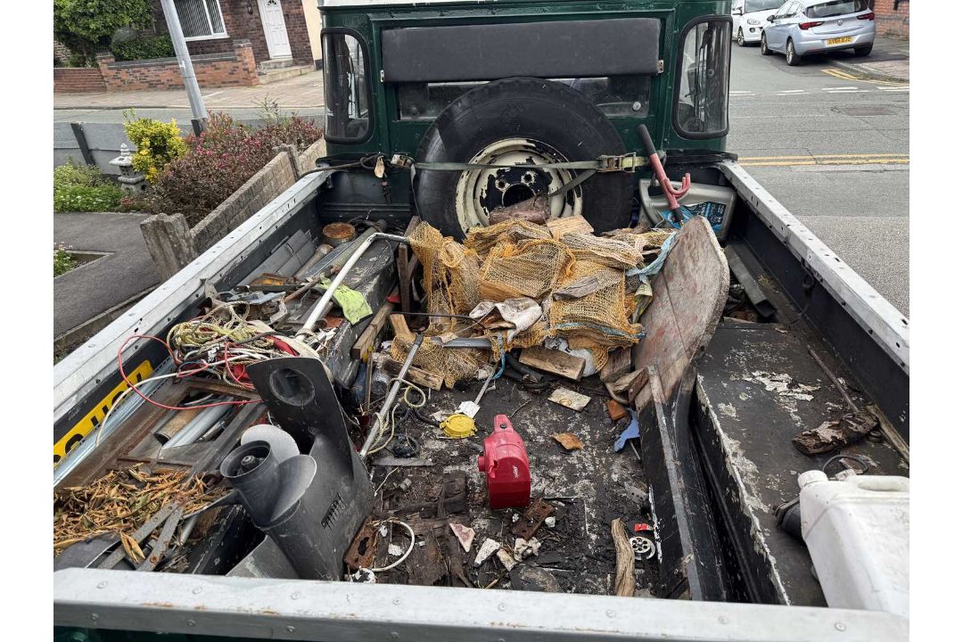 LAND ROVER 1968, DTU 634F, colour green and with contents Collection in situ from address in - Image 10 of 11