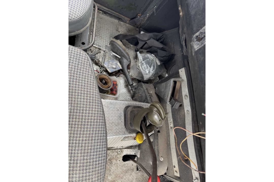 LAND ROVER 1968, DTU 634F, colour green and with contents Collection in situ from address in - Image 7 of 11