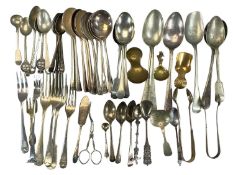 ASSORTED CUTLERY INCLUDING ADVERTISING & MILITARY ASSOCIATED noted; Air Ministry, NAAFI, Royal
