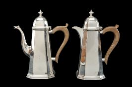 GEORGE VI SILVER CAFÉ-AU-LAIT SERVICE, Hicklenton & Phillips, London 1939, in the George I style, of
