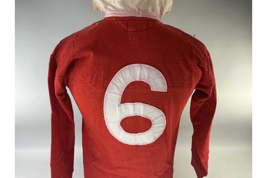 A VICTORIOUS 1972 LLANELLI RUGBY UNION JERSEY FAMOUSLY MATCH-WORN BY TOMMY DAVID VERSUS NEW - Image 7 of 24