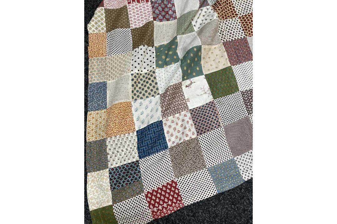 ANTIQUE WELSH PATCHWORK COVERLET, or quilt face, from the family of the artist Carey Morris (1882- - Image 11 of 15