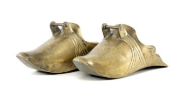 PAIR OF SOUTH AMERICAN 'CONQUISTADOR' STIRRUP SHOES, each with engraved decoration, 28cms (l)