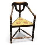 OAK TURNER'S CHAIR, circa 1900, with bobbin-turned frame and triangular seat, 85 (h) x 55 (w) x