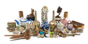 SELECTION OF ORIENTAL CERAMICS, including pair of miniature Satsuma vases, Japanese Imari bijin