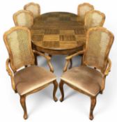 NEAT FRENCH-PROVINCIAL STYLE PARQUETRY-TOP EXTENDING DINING TABLE with chequer top design, 77 (h)