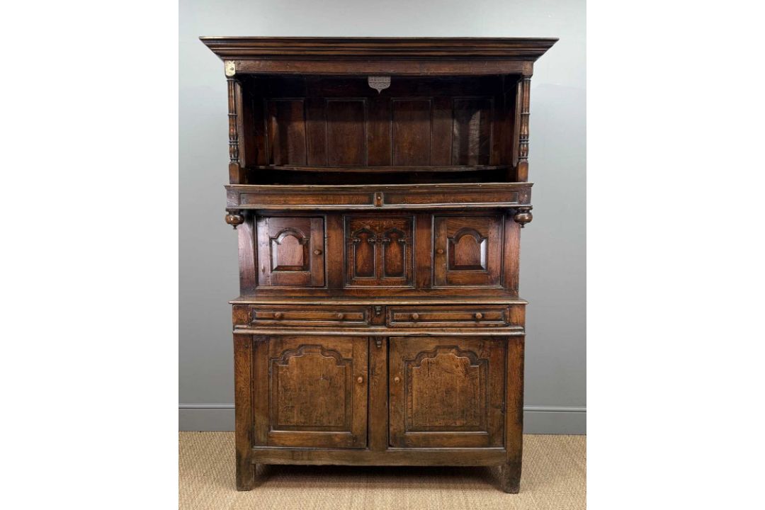 18TH CENTURY WELSH OAK TRIDARN, panel-back canopy top on turned supports, central section of arch - Image 12 of 12