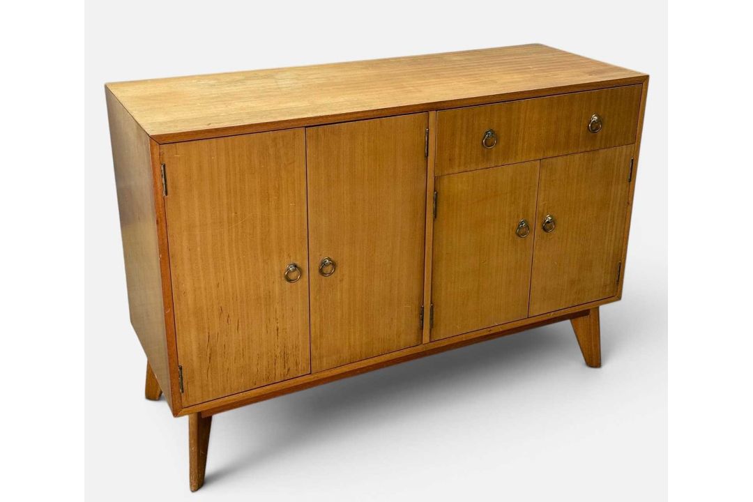 MID-CENTURY SIDEBOARD, 84 (h) x 122 (w) x 46cms (d) Provenance: consigned via West Wales Comments: - Image 1 of 6