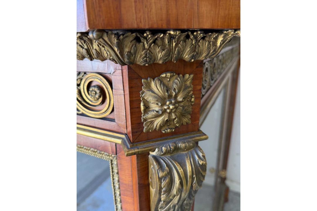 FINE LOUIS XVI STYLE ORMOLU & TULIPWOOD VITRINE BY H. J. HATFIELD & SONS richly decorated with - Image 6 of 26