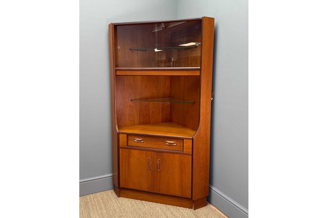 TWO MID-CENTURY TEAK CORNER UNITS, one by Turnidge of London, 170 (h) x 65cms (d), the other G-Plan: - Image 5 of 6