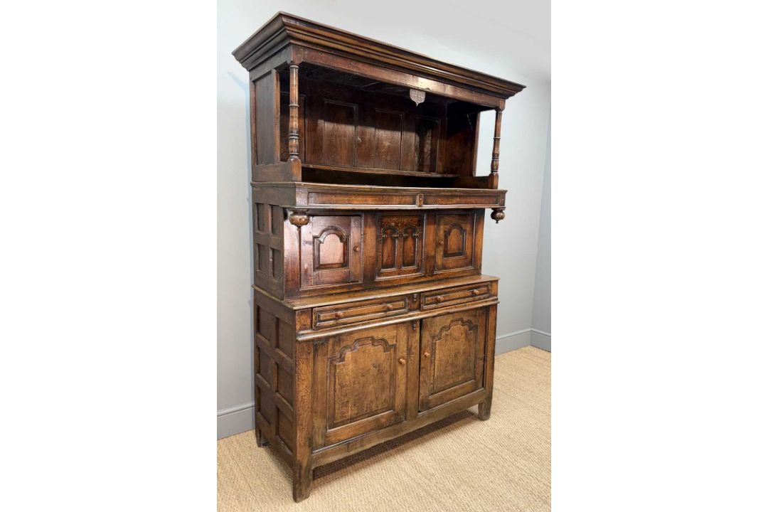 18TH CENTURY WELSH OAK TRIDARN, panel-back canopy top on turned supports, central section of arch - Image 2 of 12